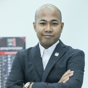 លោក សឿន បូរ៉ា